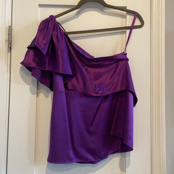 BCBGMaxAzria Orchid One Shoulder Pleated Top (US-Small), like new - Picture 1 of 6